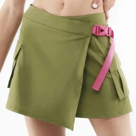 Fabletics Dresses & Skirts - Fabletics Sz S Jillian Wrap Skirt Olive Green Pink Buckle Closure Cargo Pocket